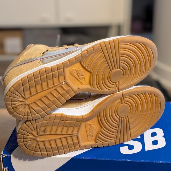 Nike SB High Eric Koston Thai Temple 2010 Size 9.5 US | VNDS Rare OG Blue Box - Picture 5 of 6